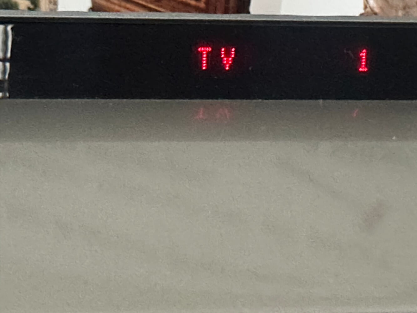 TV, LED, digitale Anzeige, schwarzes Panel, Zahlen