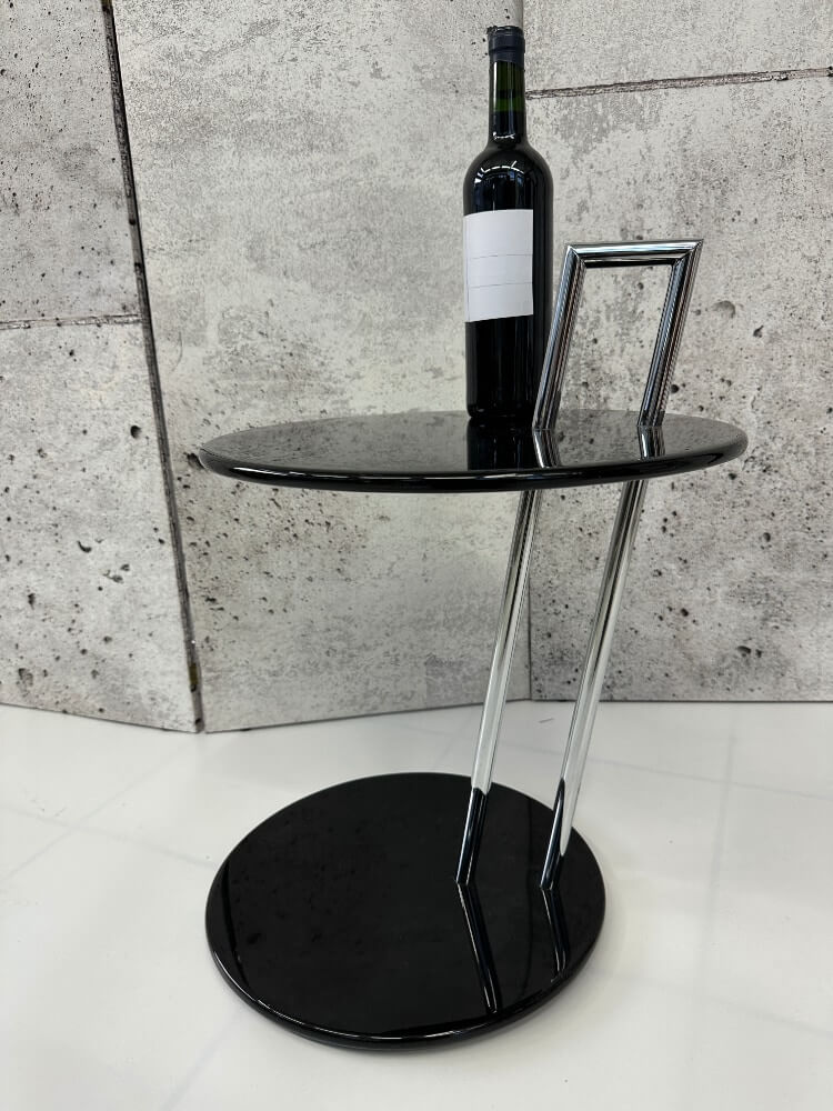 Weinflasche, Beistelltisch, Metallbeine, Runder Tisch, Schwarz